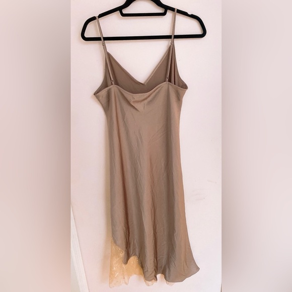 Aritzia Wilfred Sonnet Satin Dress - Picture 3 of 8